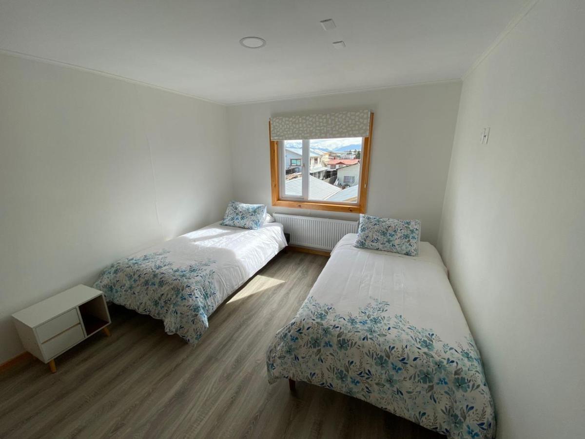 Departamentos Camino De Santiago Villa Puerto Natales Eksteriør billede